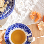 Clementines and saffron tea